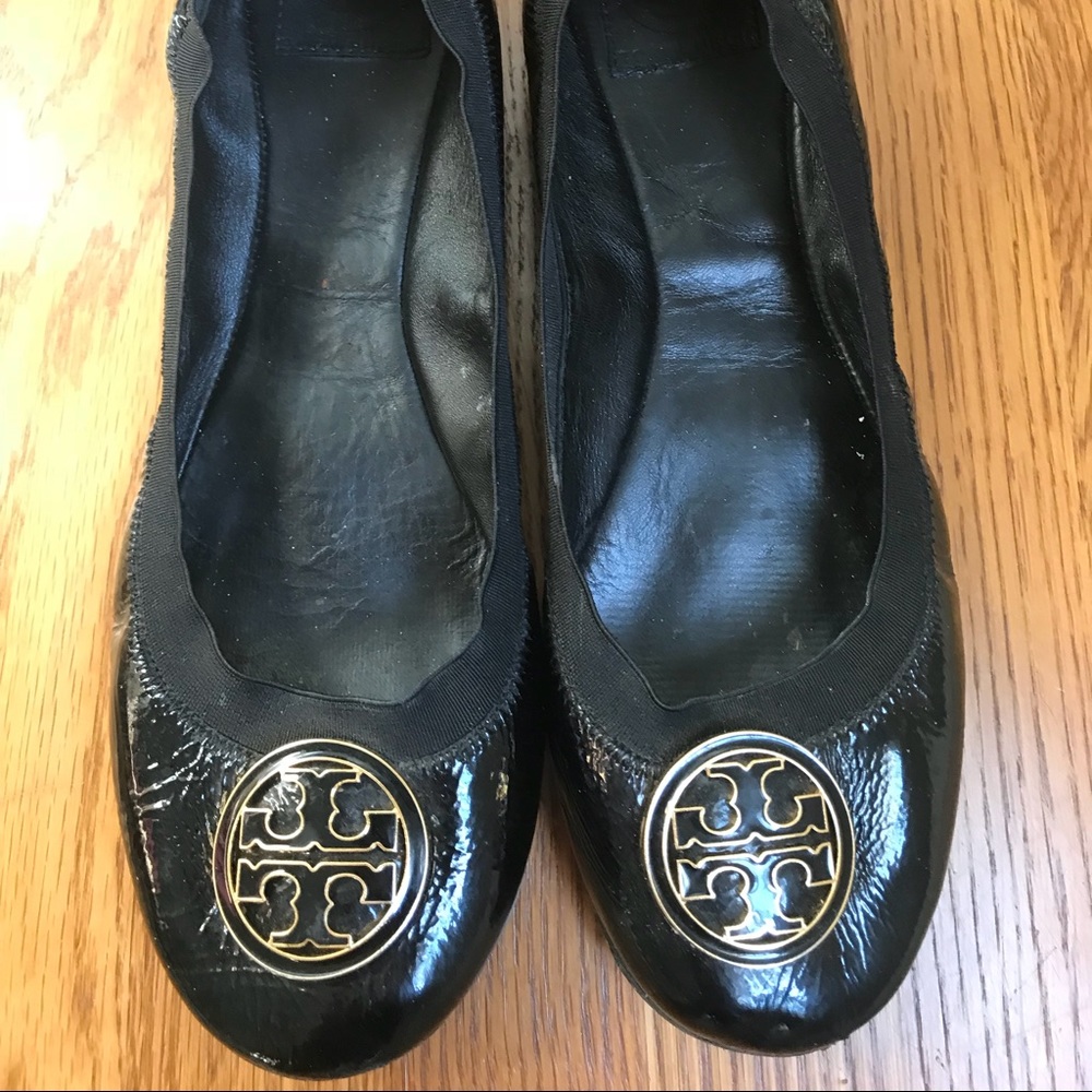 Size 11 black Tory Burch flats - patent